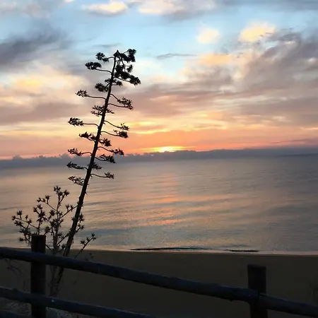 Casa Al Mare Al Santa Cristina *